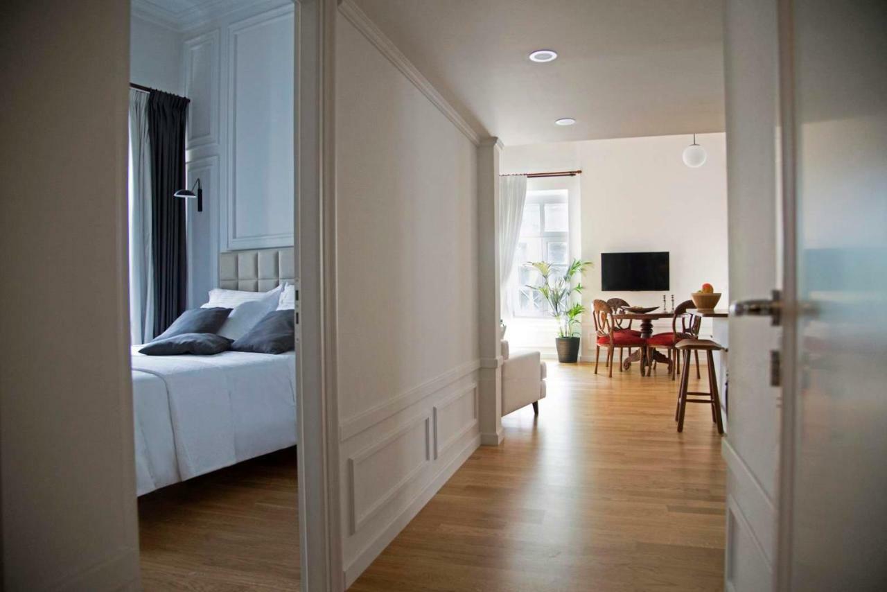 Four Streets Athens - Luxury Suites Apartments In Athens Exterior photo